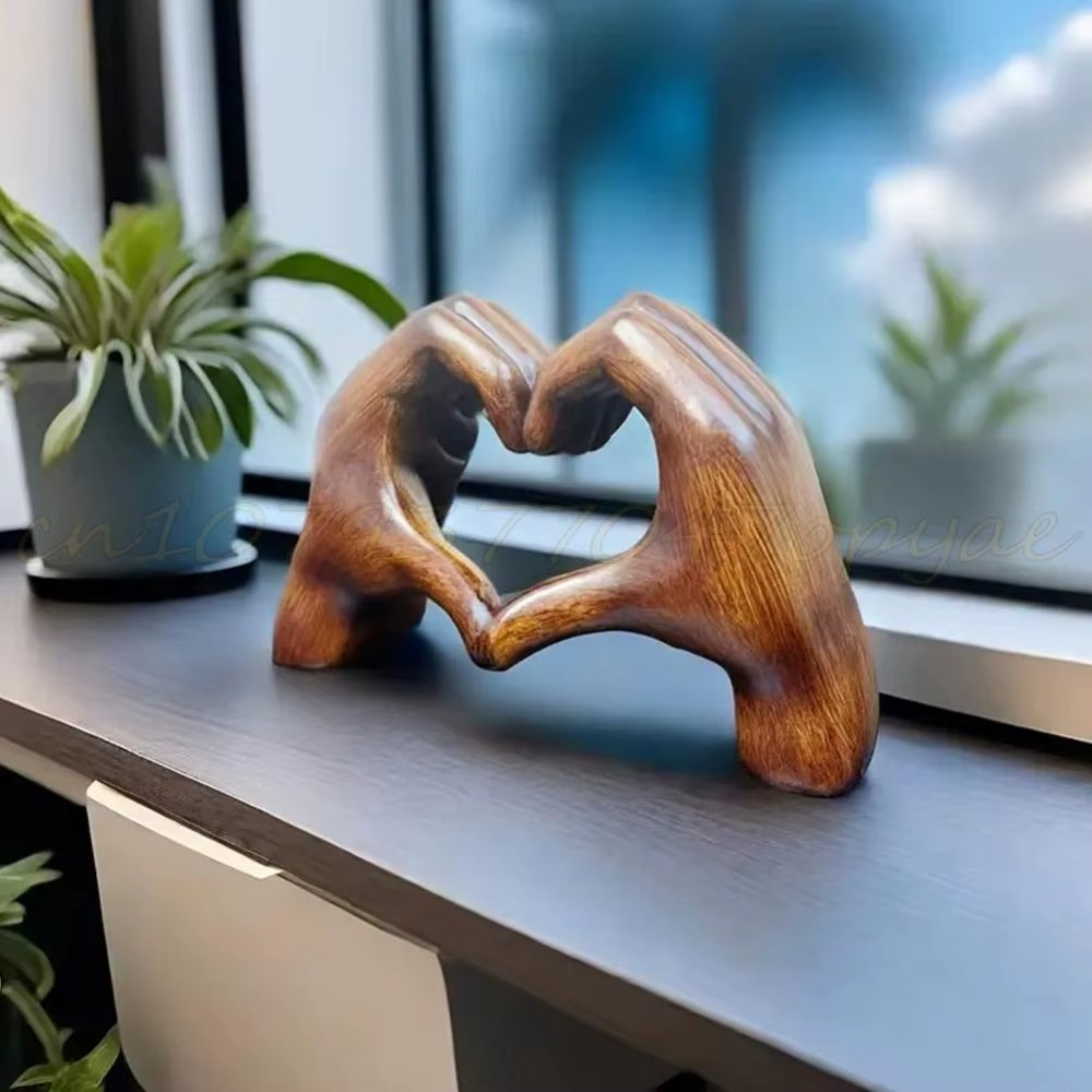 Heart Gesture Statue