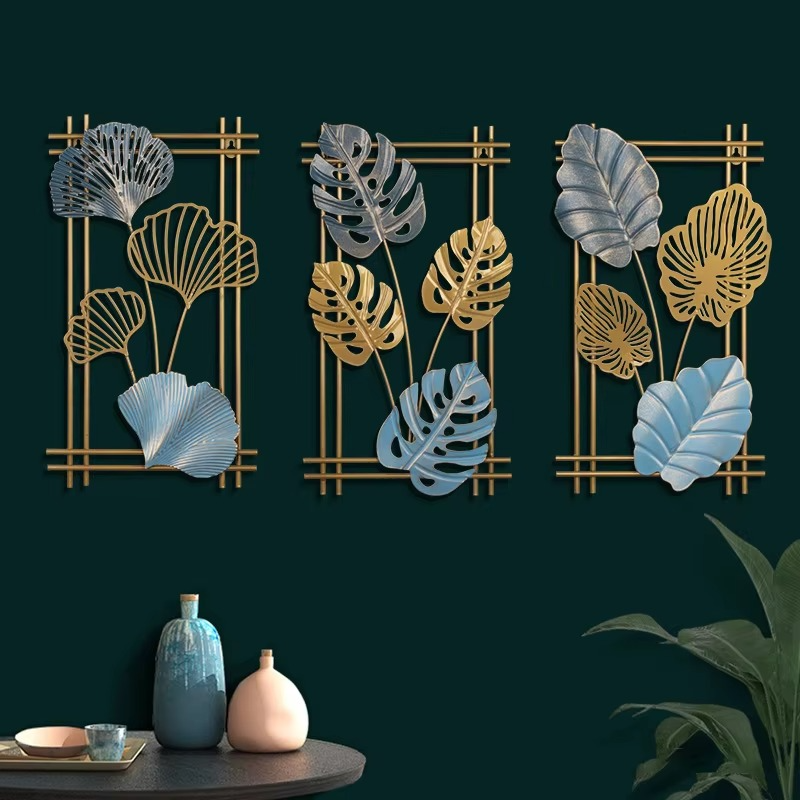 Modern Gold Leaf Metal Wall Art – Where Nature Meets Modern Elegance