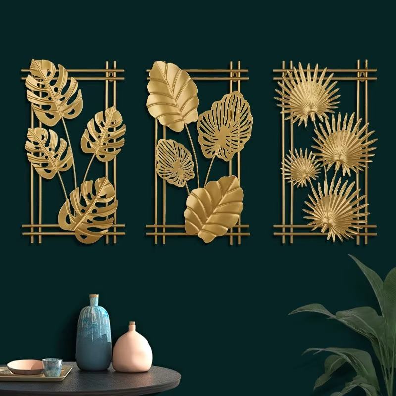 Modern Gold Leaf Metal Wall Art – Where Nature Meets Modern Elegance